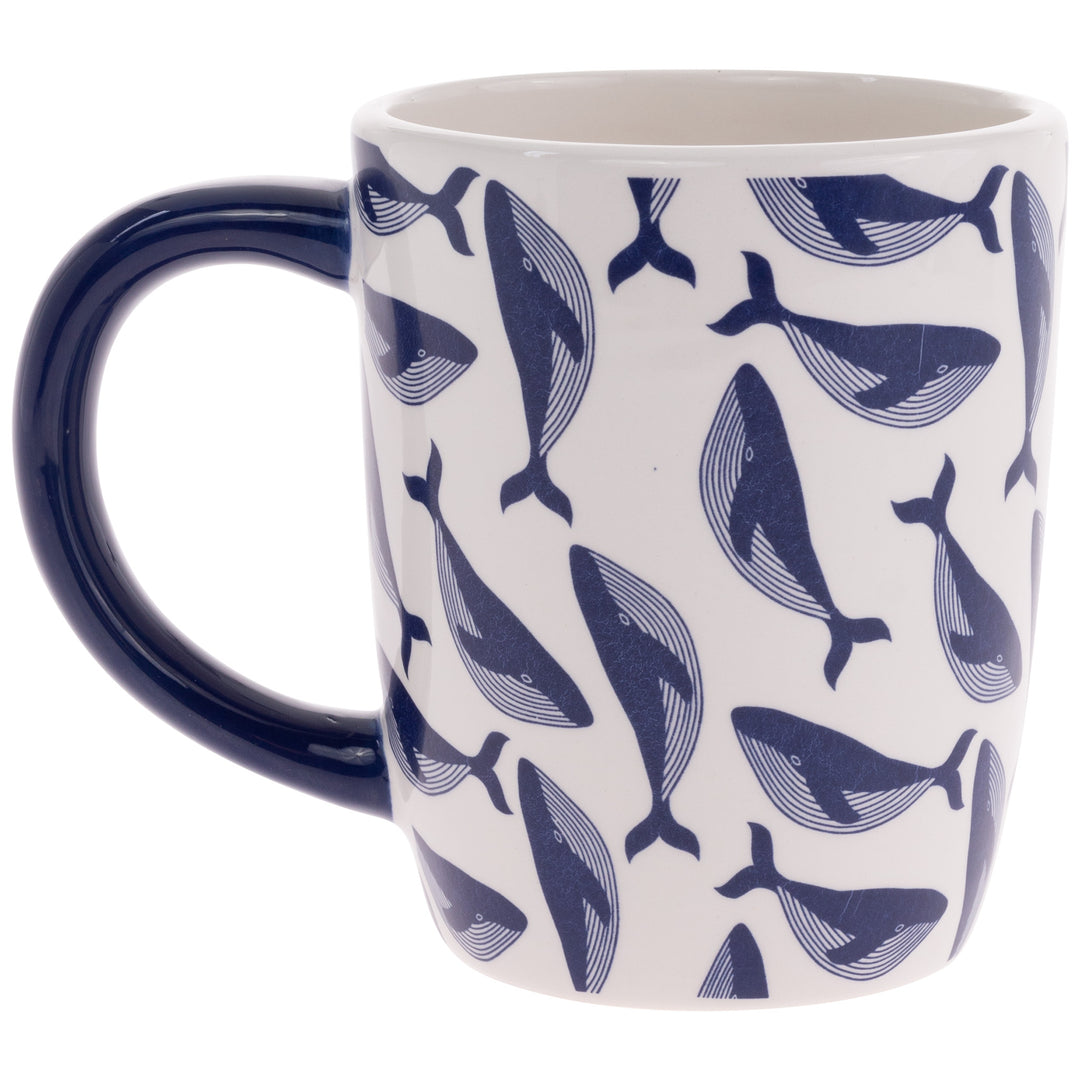 Taza de ballena de la marina